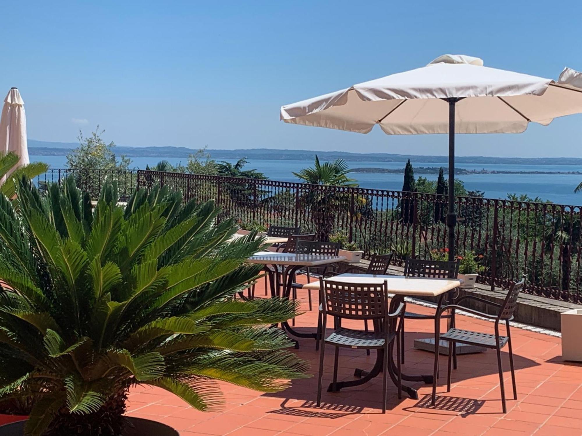 Residence San Rocco Soiano Del Lago Exterior foto