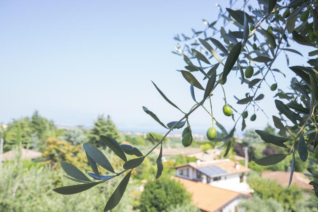 Residence San Rocco Soiano Del Lago Exterior foto